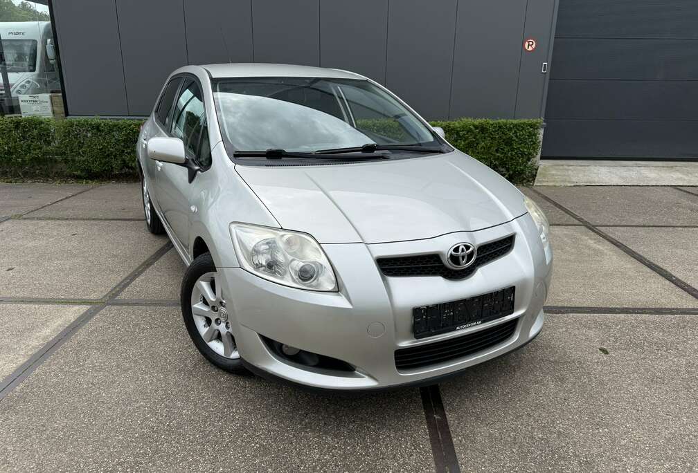 Toyota 1.4i VVT-i Edge