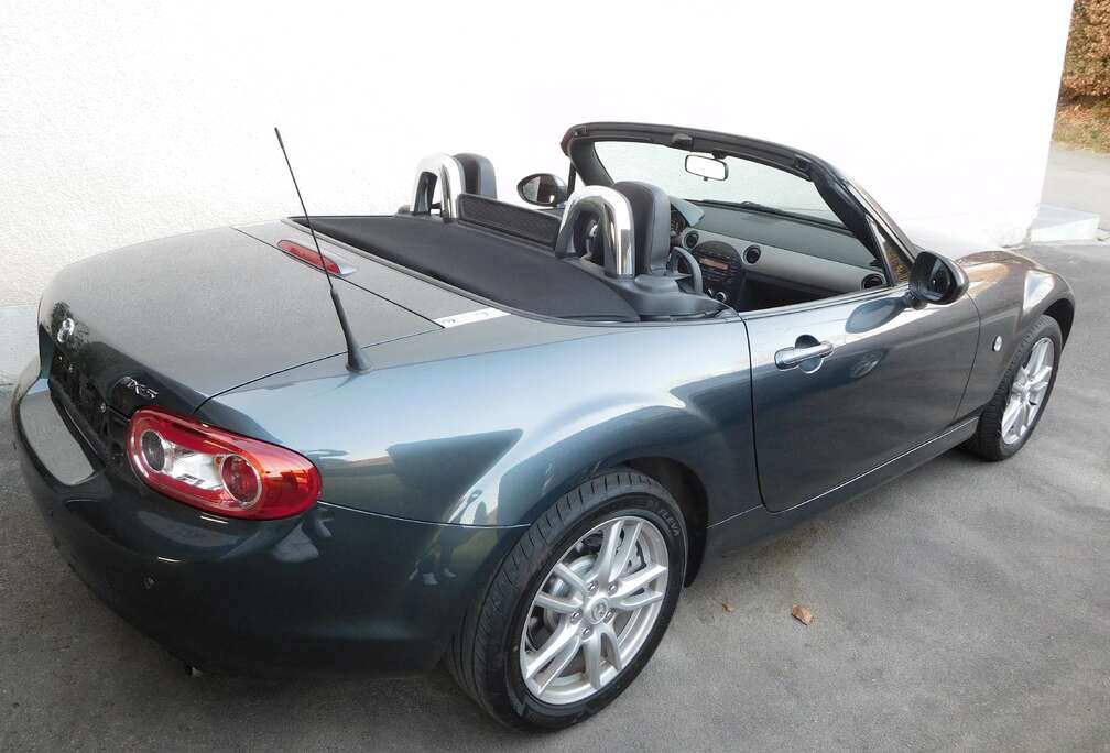 Mazda MX-5 1.8i Active