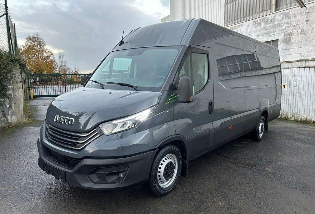 Iveco 3L/LED/Cam/Trekhaak/3.5Tsleep