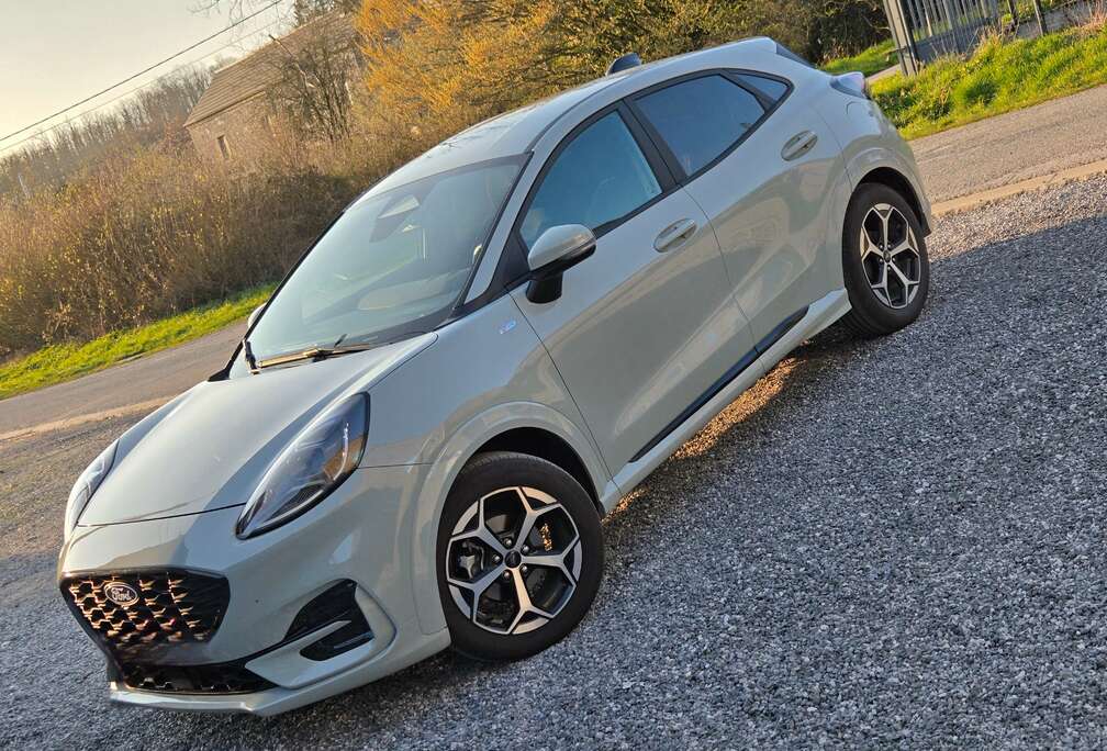 Ford Puma 1.0 EcoBoost mHEV ST-Line