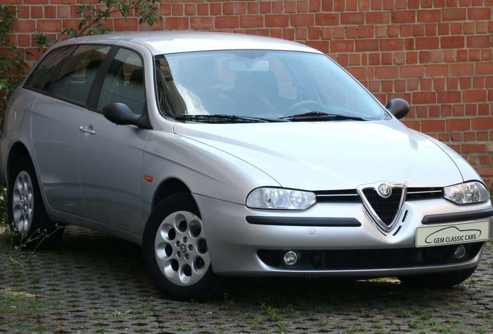 Alfa Romeo 1.6i 16v TS