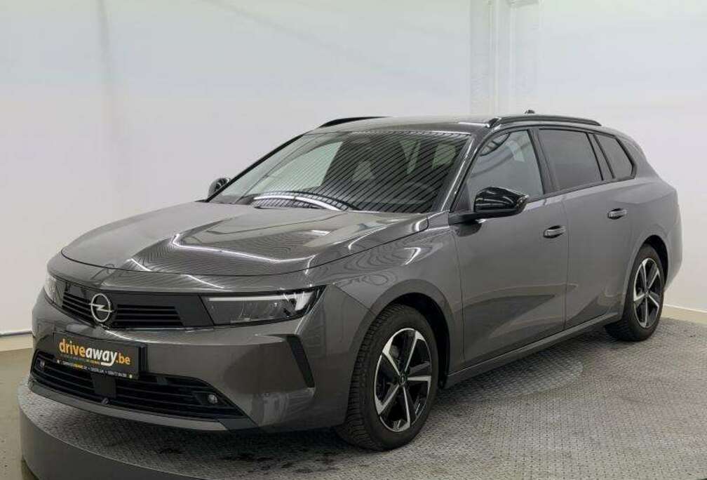 Opel Sports Tourer 1.2 T 110 PK met veel opties aan TOP