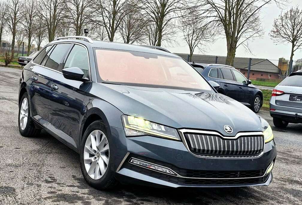 Skoda 1.4TSI PLUG IN HYBRIDE ELEK. TREKHAAK APP CONNECT