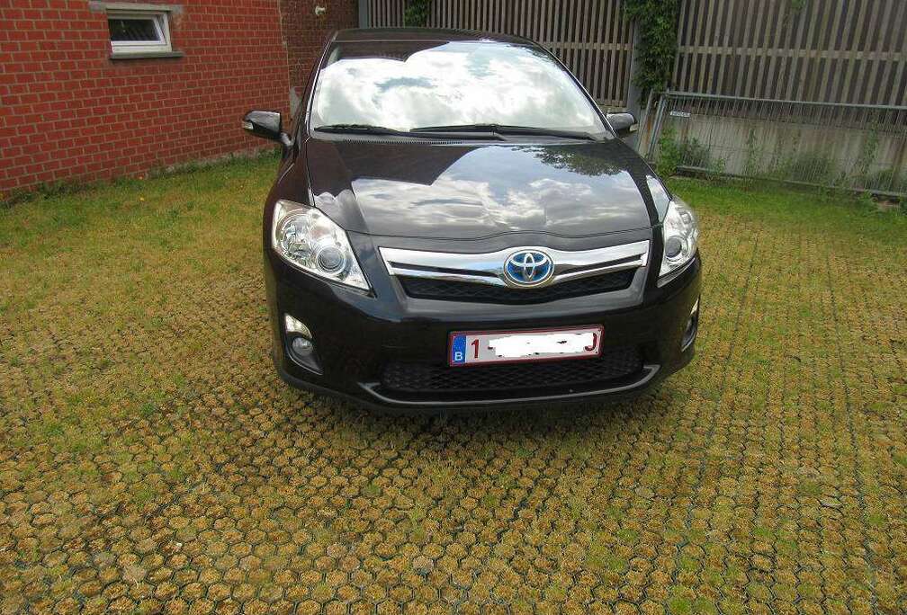 Toyota Auris HEV 1.8i HSD Luna CVT