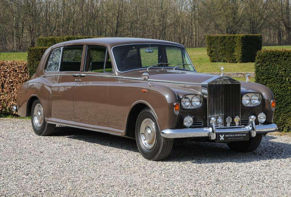 Rolls-Royce VI Limousine by HJ Mulliner Ex-Lady Beaverbrook