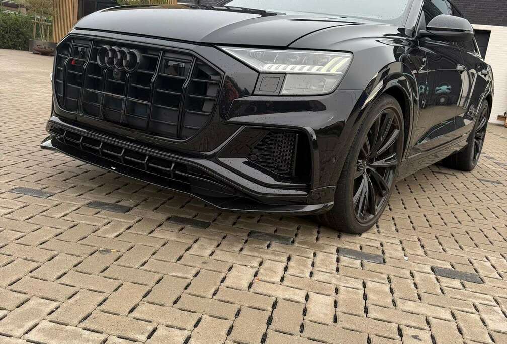 Audi 4.0 TFSI V8 Quattro Tiptronic