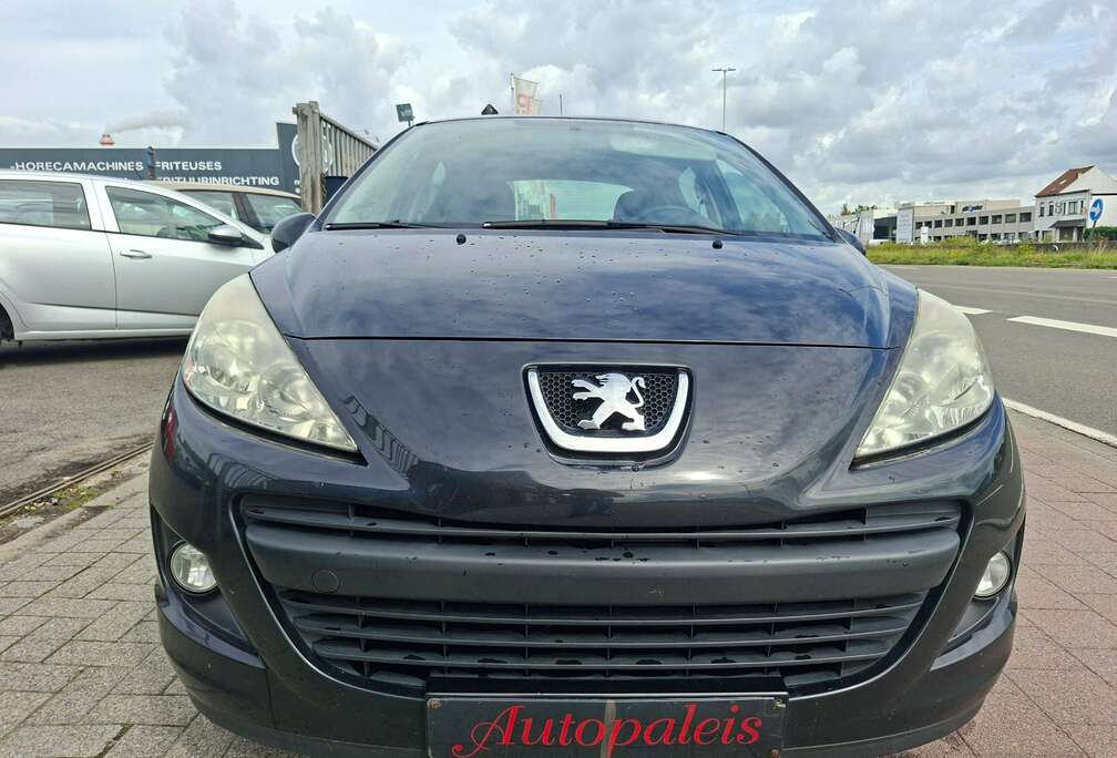 Peugeot 207 1.4 HDi
