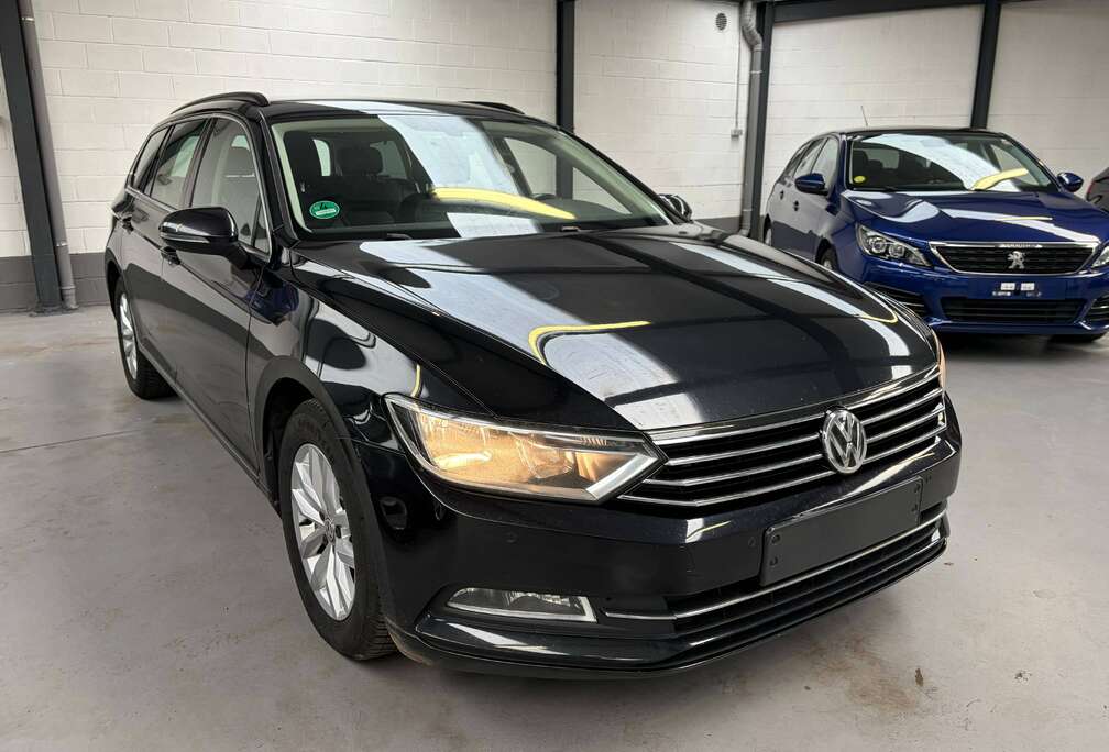Volkswagen Passat SW 1.6 TDi Comfortline DSG (EU6.2)
