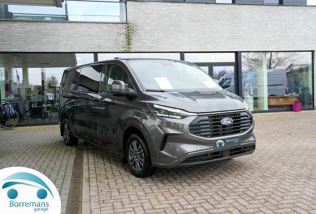 Ford DC 6 Pl Limited L2H1 170 PK  Carplay/Camera/Nav...