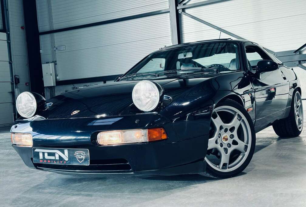 Porsche 928 S état Showroom