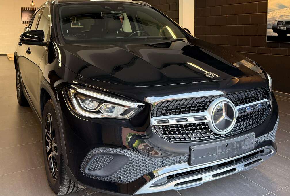 Mercedes-Benz GLA 250 e PHEV Business Solution