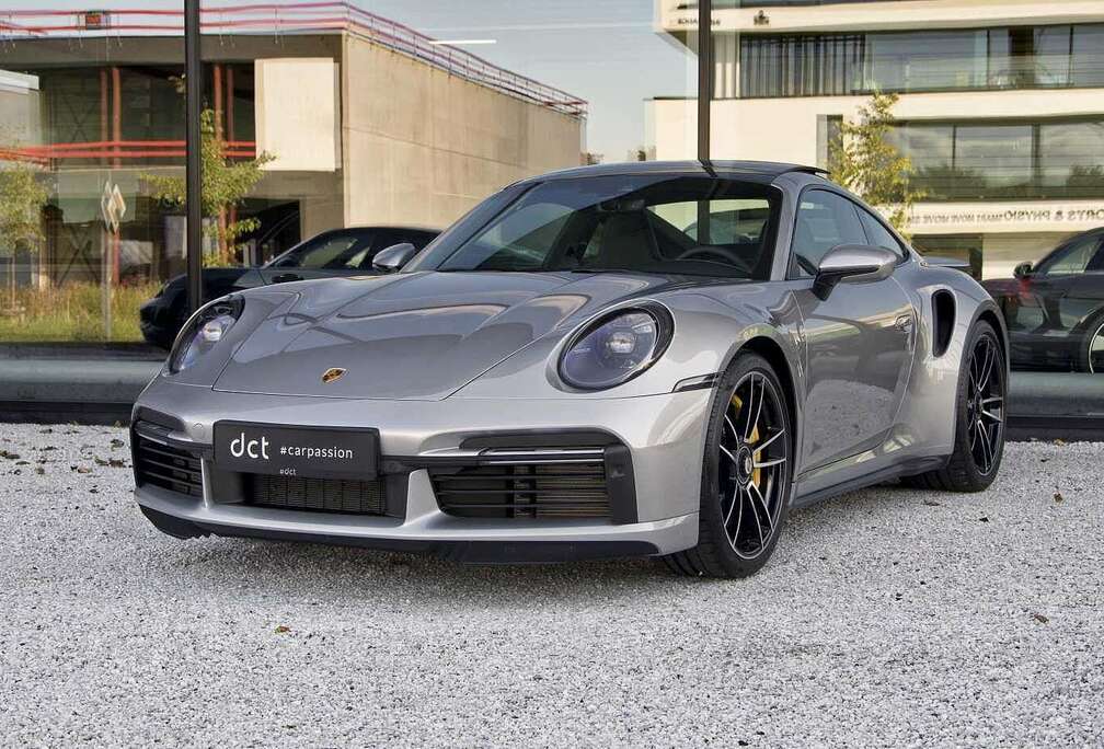 Porsche TURBO S Pano Keyless Venti Seats Sportexhaust