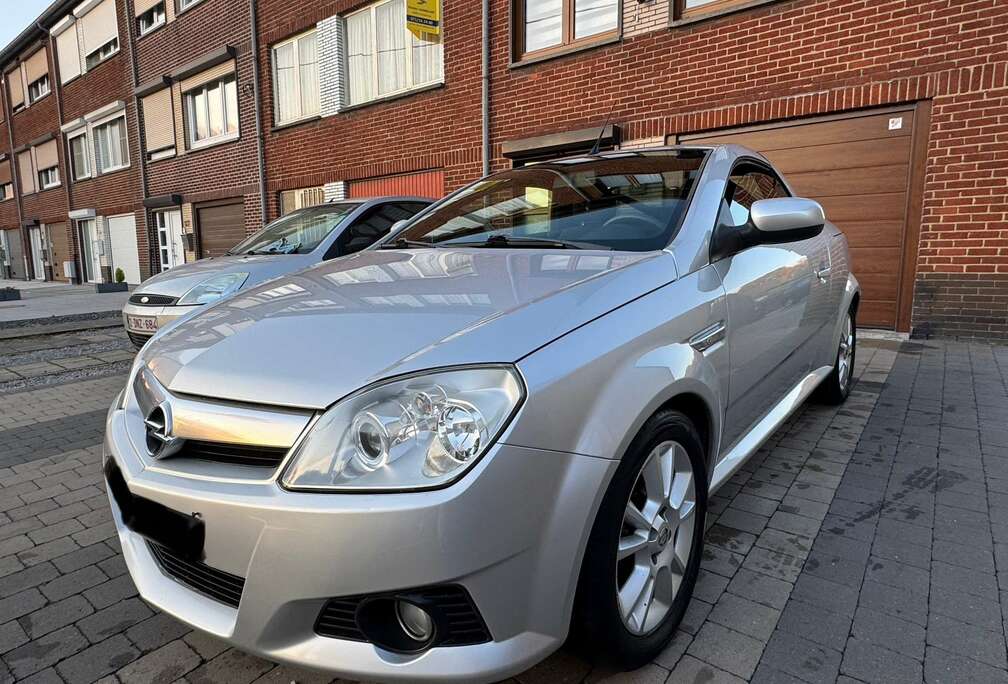 Opel Twintop 1.4i XEP 16v Enjoy