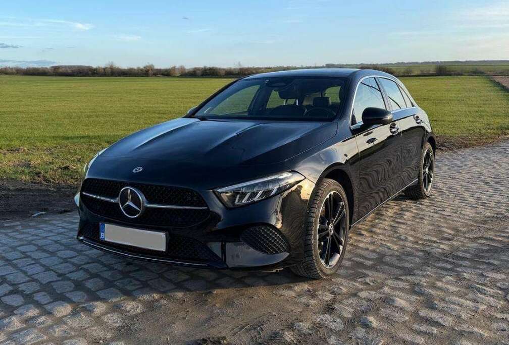 Mercedes-Benz A 250 e PHEV Business Line (160 kW)