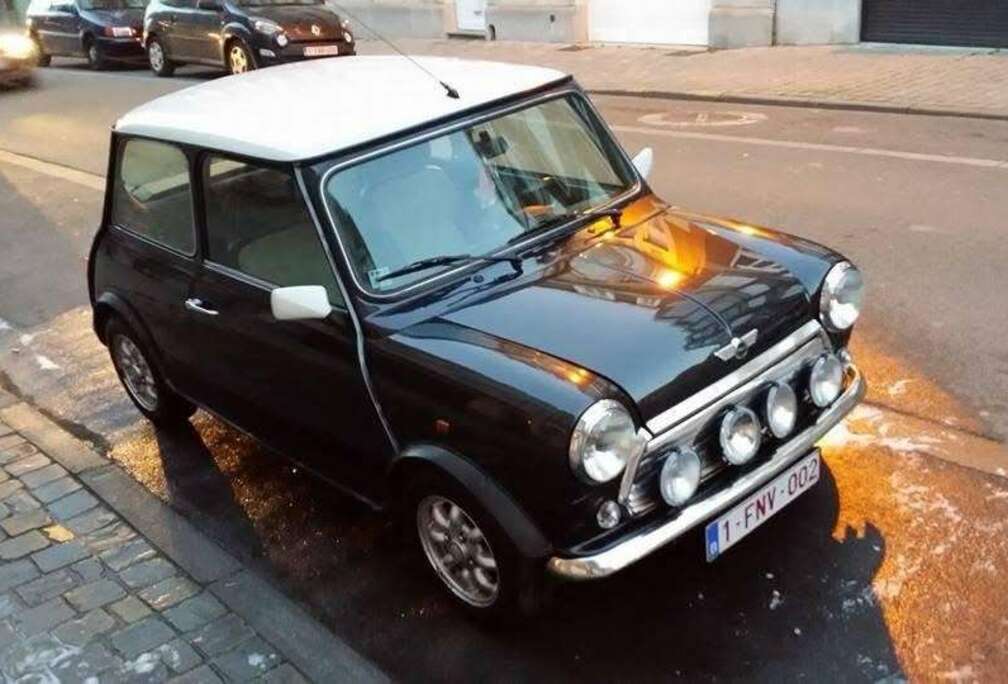 MINI
