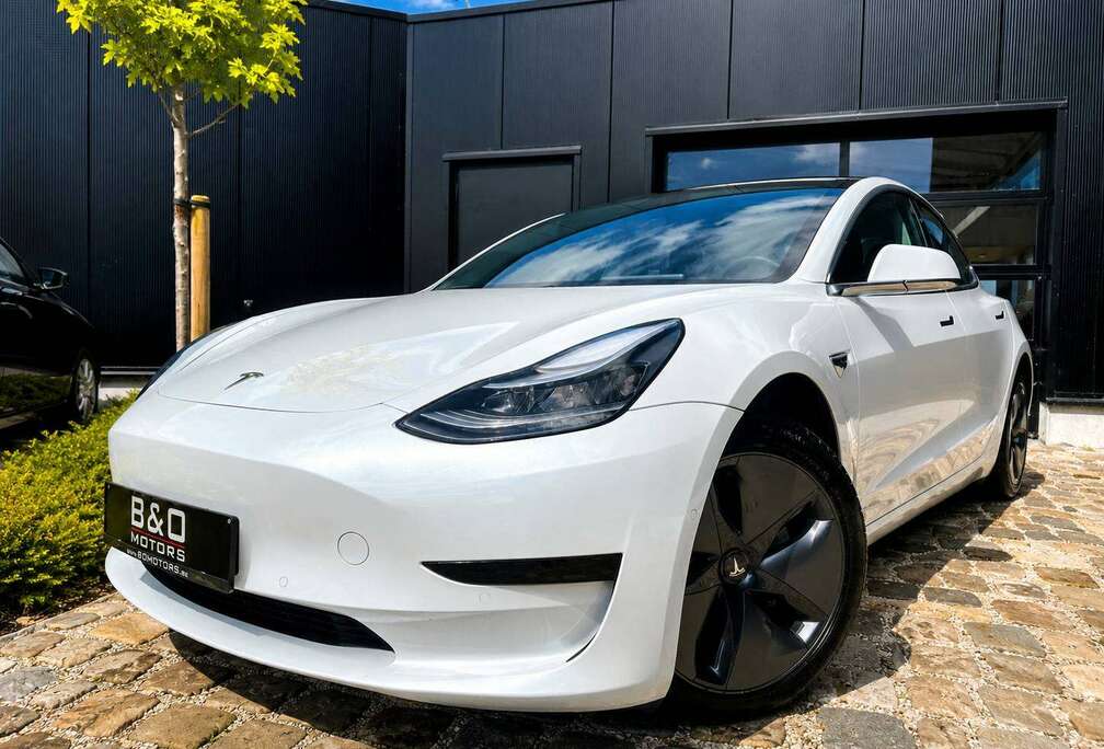 Tesla Model 3 55 kWh SR +, TREKHAAK,18.925 +BTW