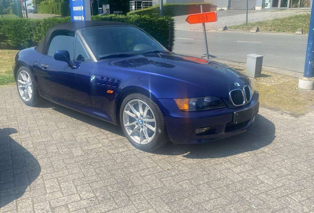 BMW roadster 1.8