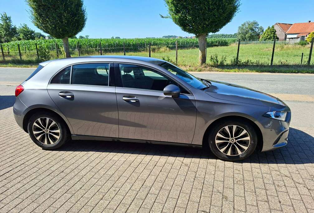 Mercedes-Benz A 180 ***camera GPS***
