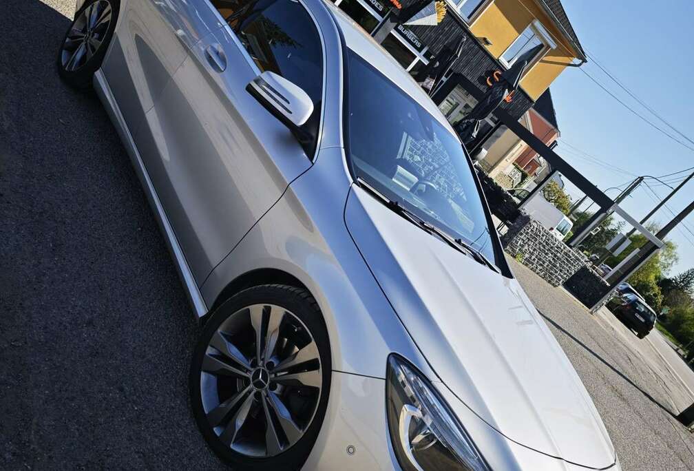 Mercedes-Benz Shooting Brake d 7-G DCT