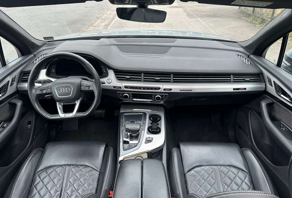 Audi 3.0 TDI quattro tiptronic S-Line