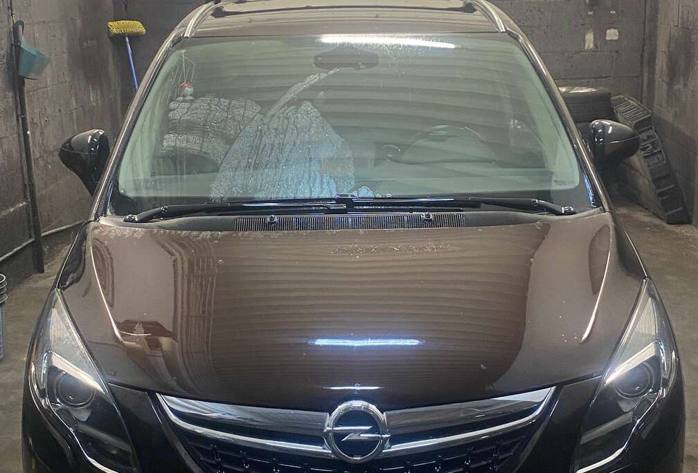 Opel Zafira Tourer 1.4 Turbo Business Edition