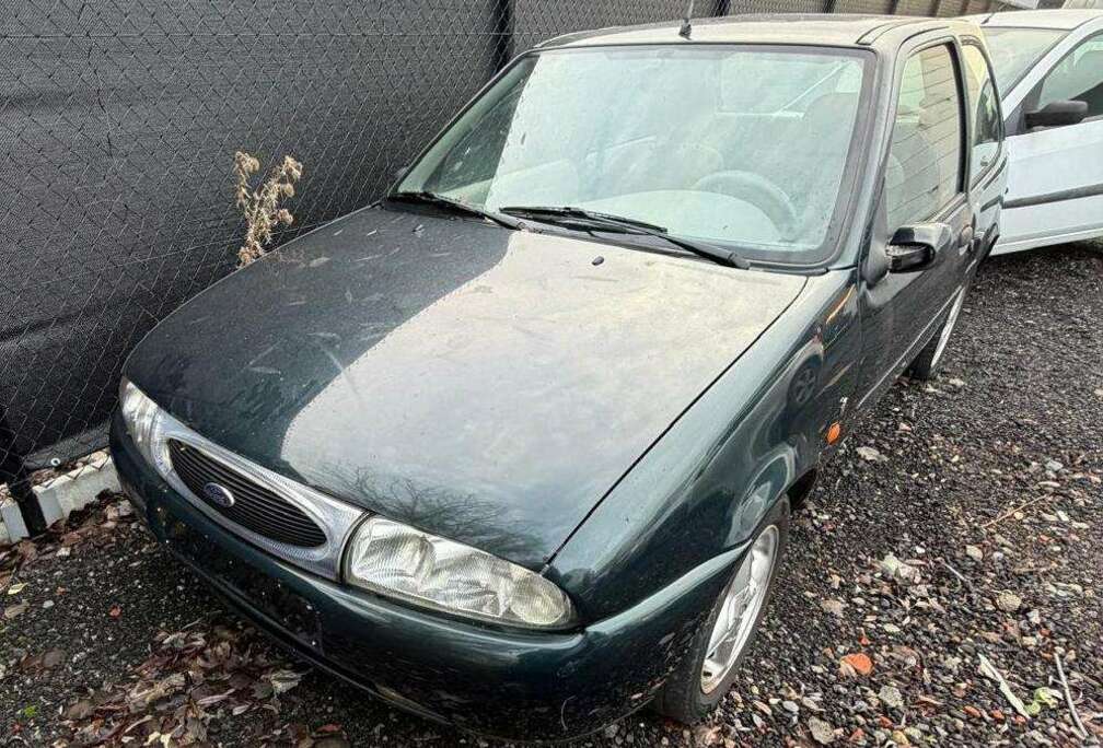 Ford 1.25 BENZINE BJ.1998