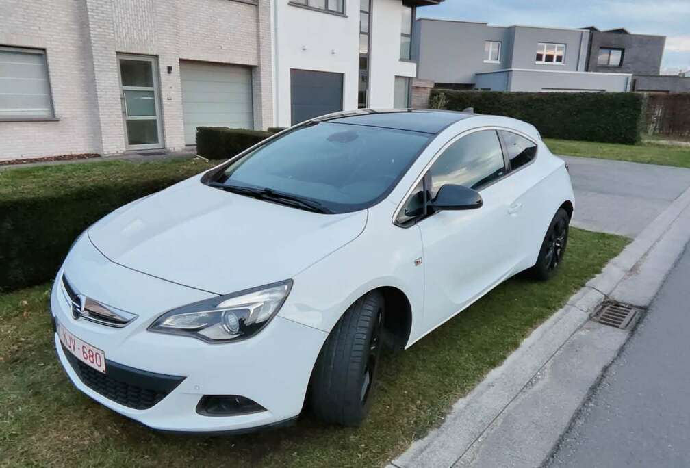 Opel Astra GTC 1.4 Turbo