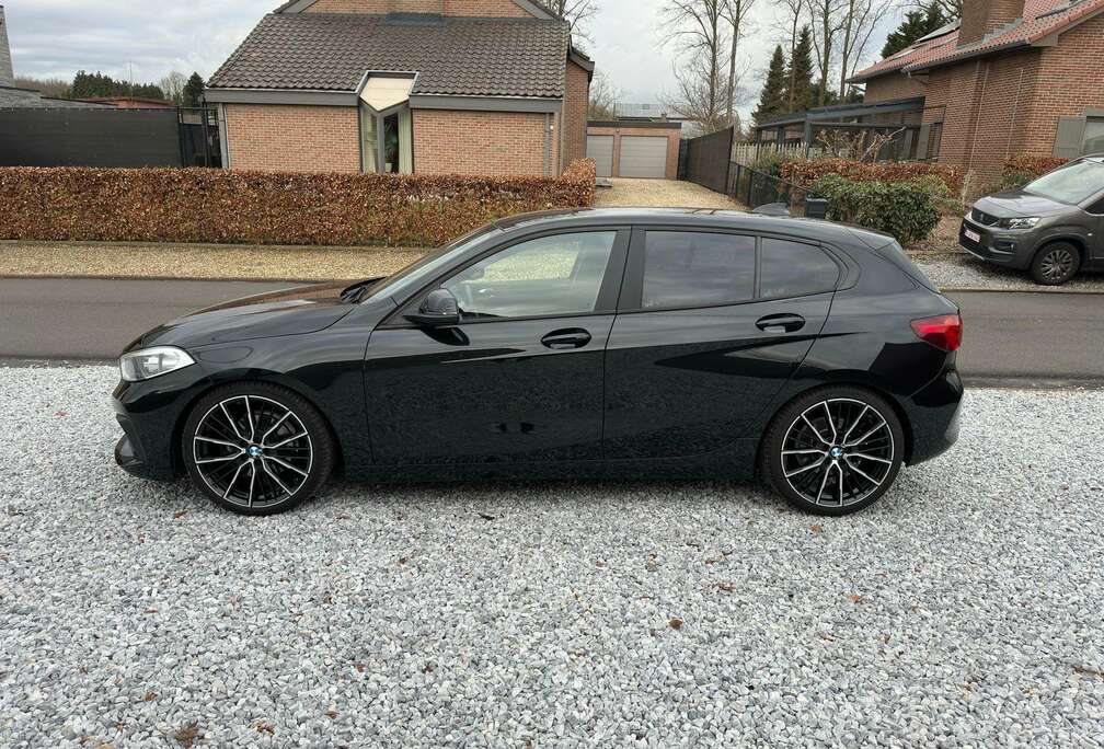 BMW BMW1 150pk 12/2019 66000km winterset