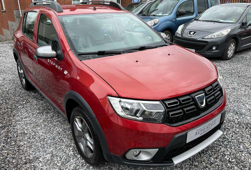 Dacia Sandero 0.9 TCe /Garantie/Navigation/