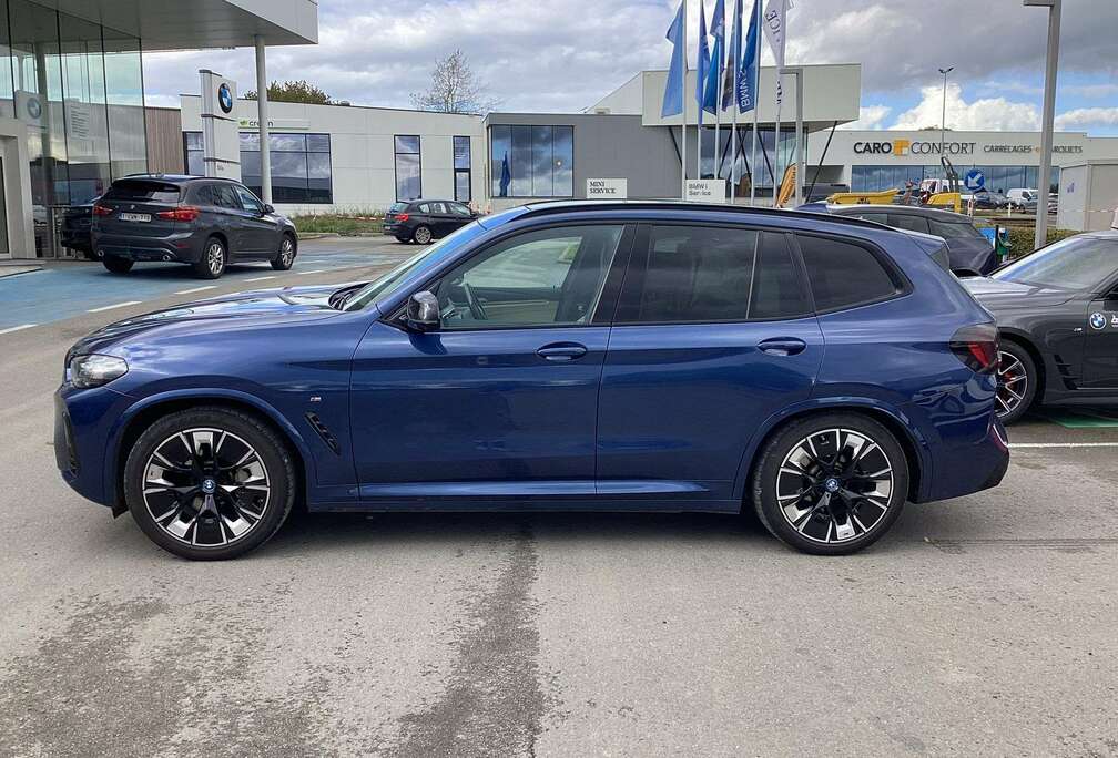 BMW iX3 80 kWh