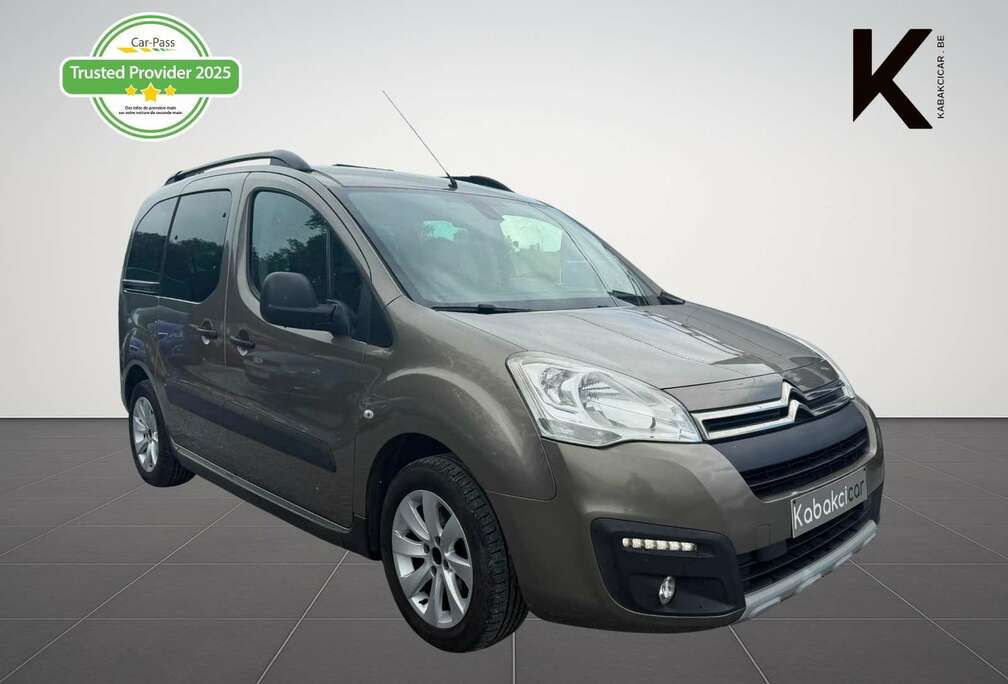 Citroen Berlingo 1.6 BlueHDi / Clim / Radar / Attache remo
