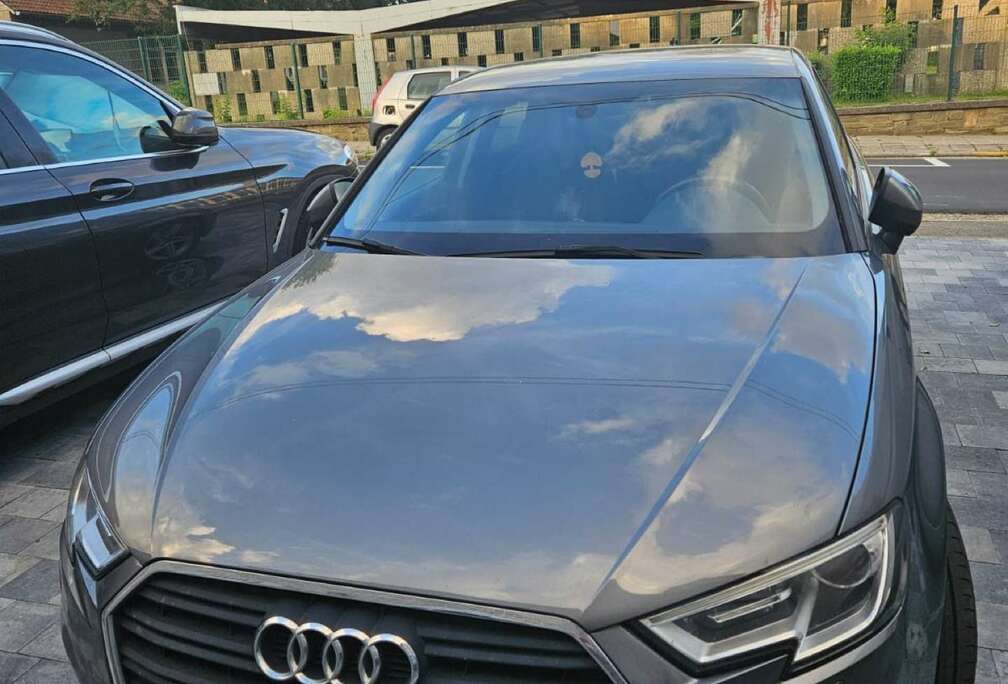 Audi Sportback 1.6 TDi Sport S tronic