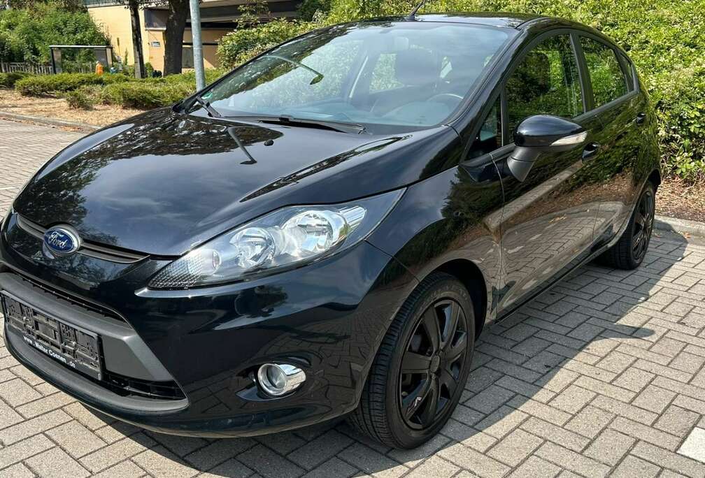 Ford 1.25i Titanium