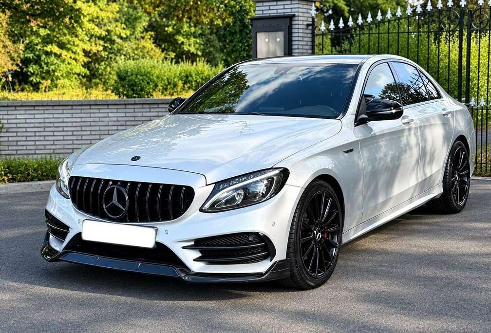 Mercedes-Benz (43AMG Look)