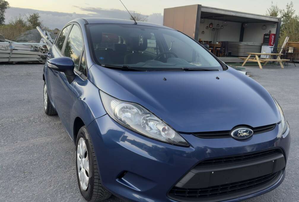 Ford 1.25i Ambiente