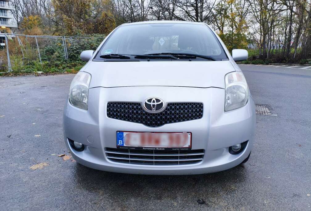 Toyota Verso 1.3i Linea Luna GPS A