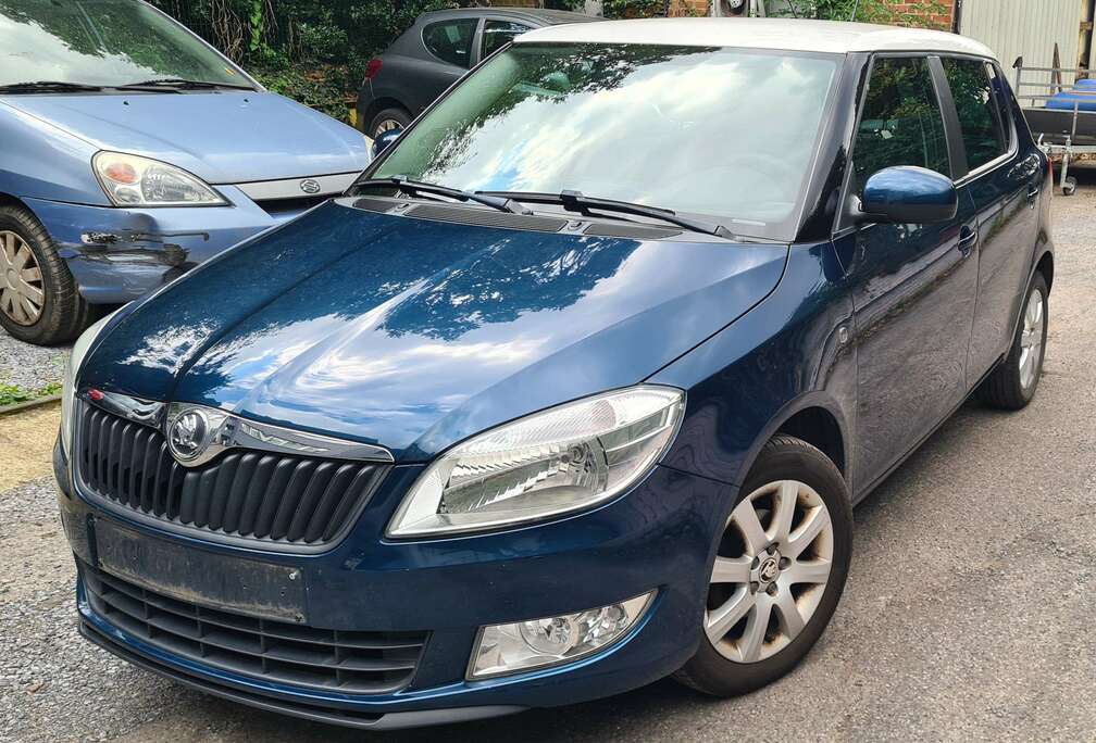 Skoda 1.2  SPECIALE EDITION AIRCO JANTES CARNET