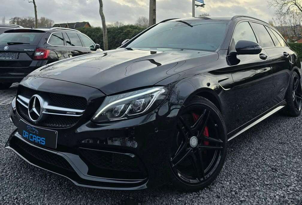 Mercedes-Benz AMG C 63 T AMG Speedshift 7G-MCT
