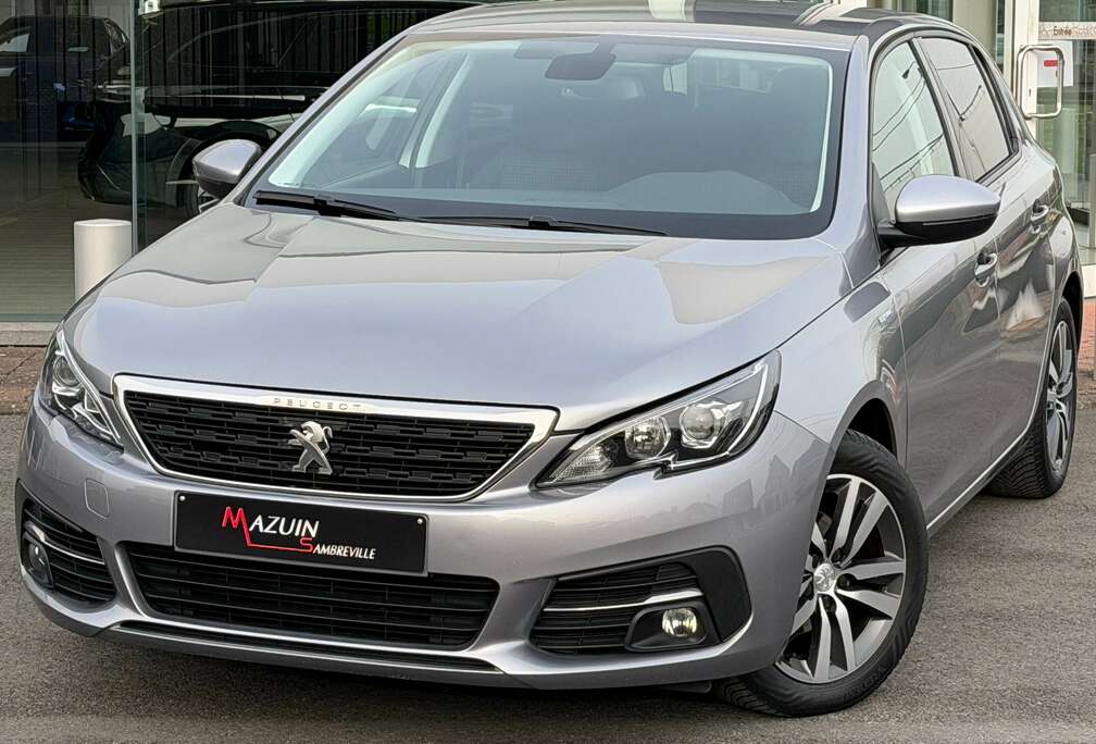 Peugeot 1.2 Essence * Style * CarPlay * Camera * Gar 1an *