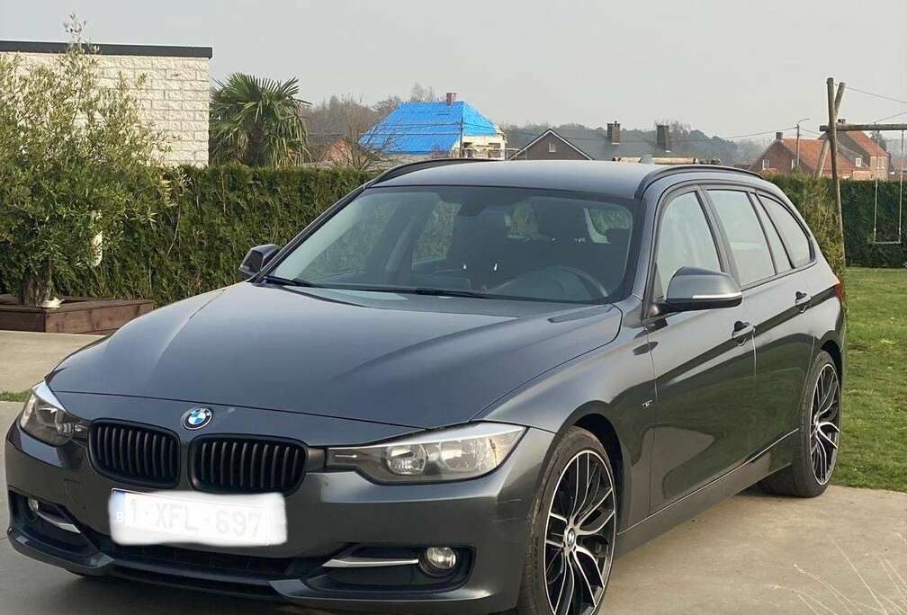 BMW 318d Touring Sport Line