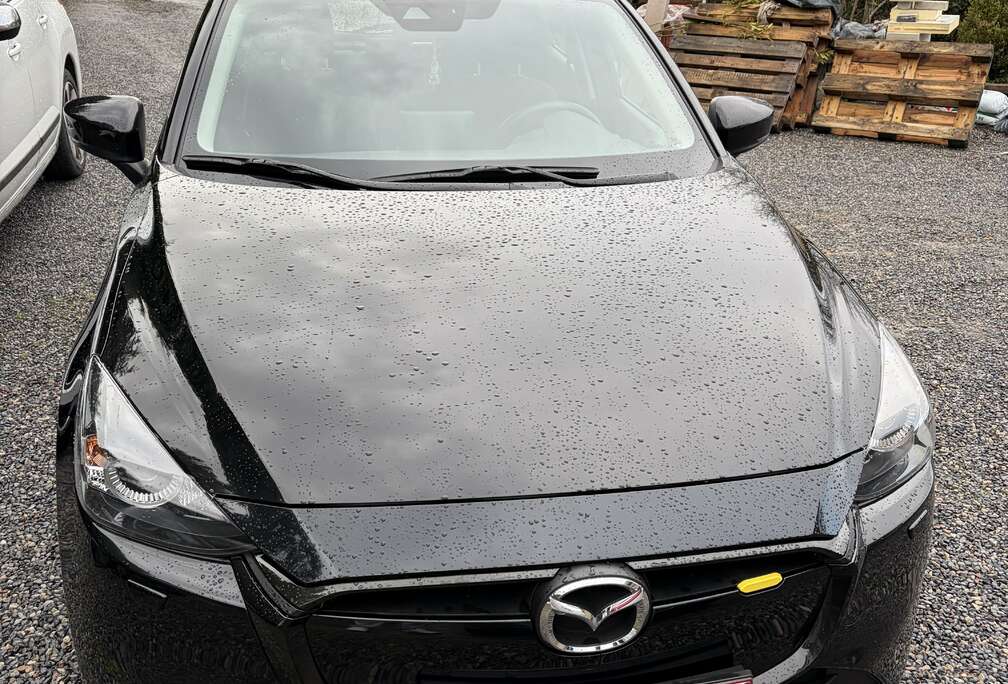 Mazda 1.5i Skyactiv-G Centre-Line