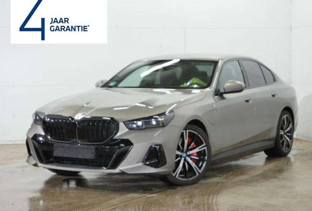 BMW M SPORT PRO - BOWERS & WILKINS - ACC