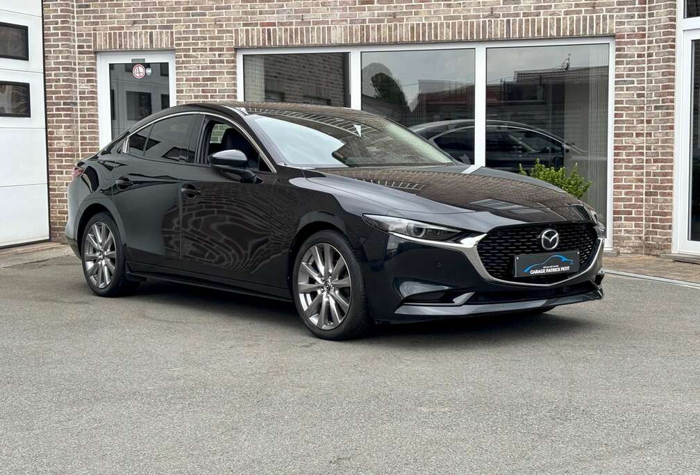 Mazda 3 2.0 M-HYBRID SKYCRUISE Sedan / Leder / Trekhaak