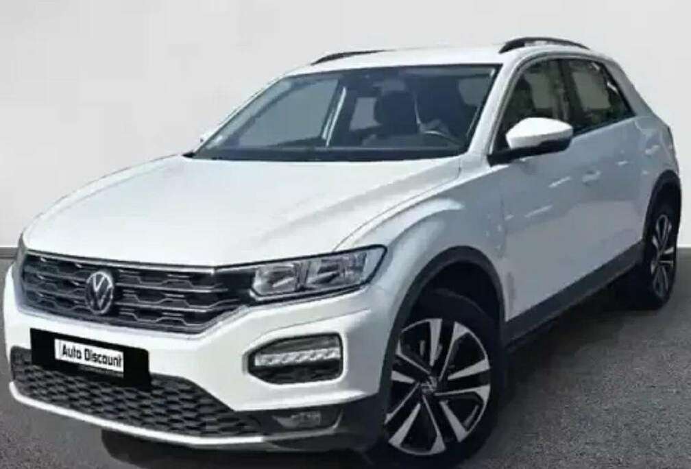 Volkswagen 1.0 TSI Active GPS.  29000 km