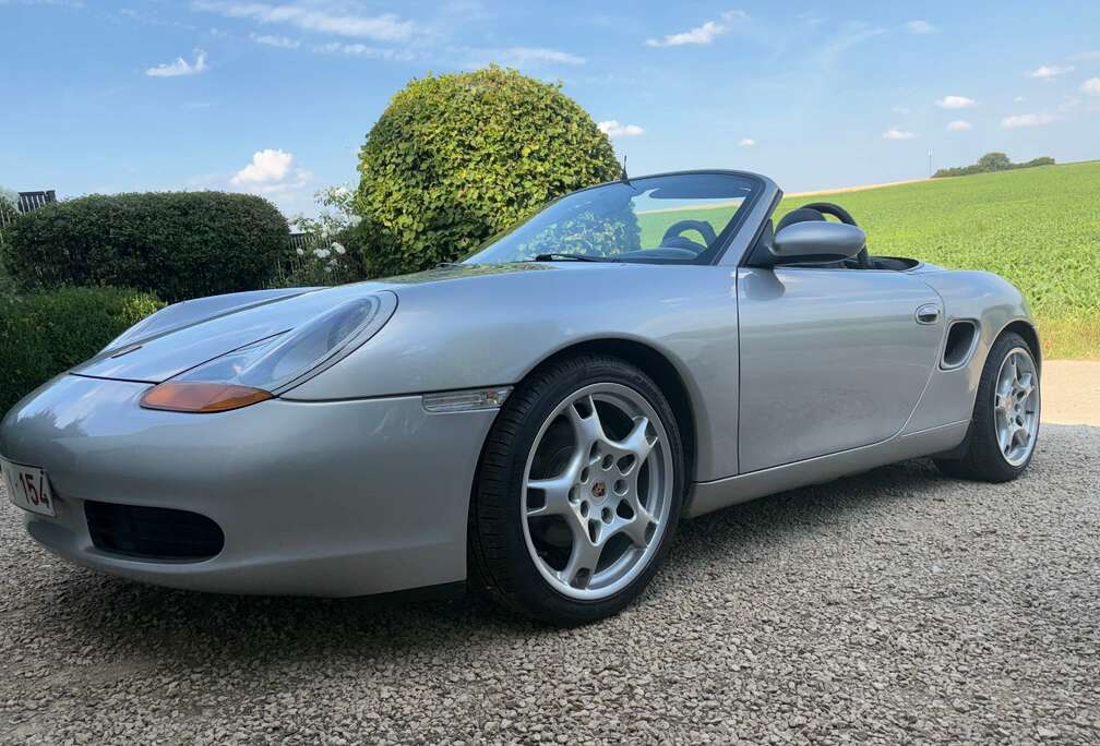 Porsche 2.5i