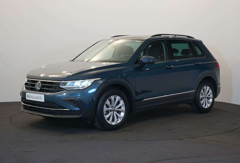 Volkswagen LIFE 1.5TSI DSGNAVbyAPPLEDSièges+VO.CHACC\