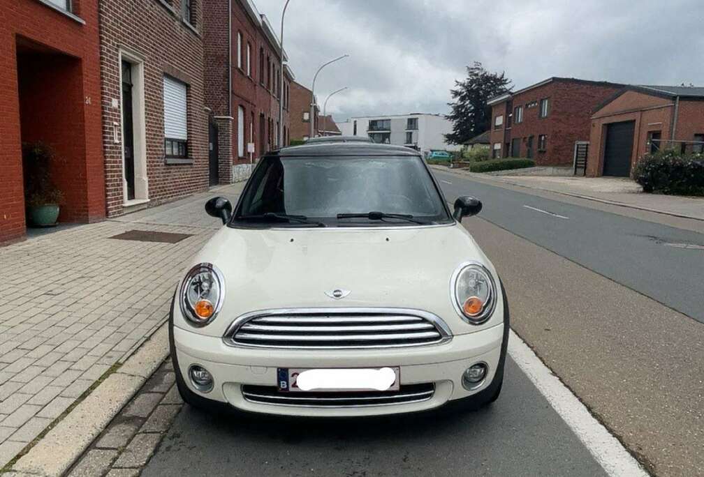 MINI R56