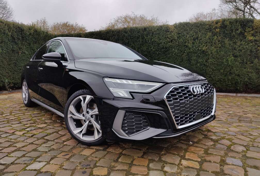 Audi A3 35 TFSI S line S tronic