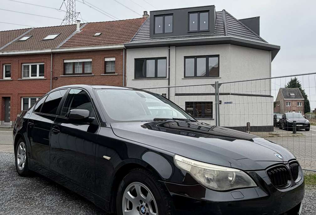 BMW 523iA Tres Bon Etat, Good Conditions