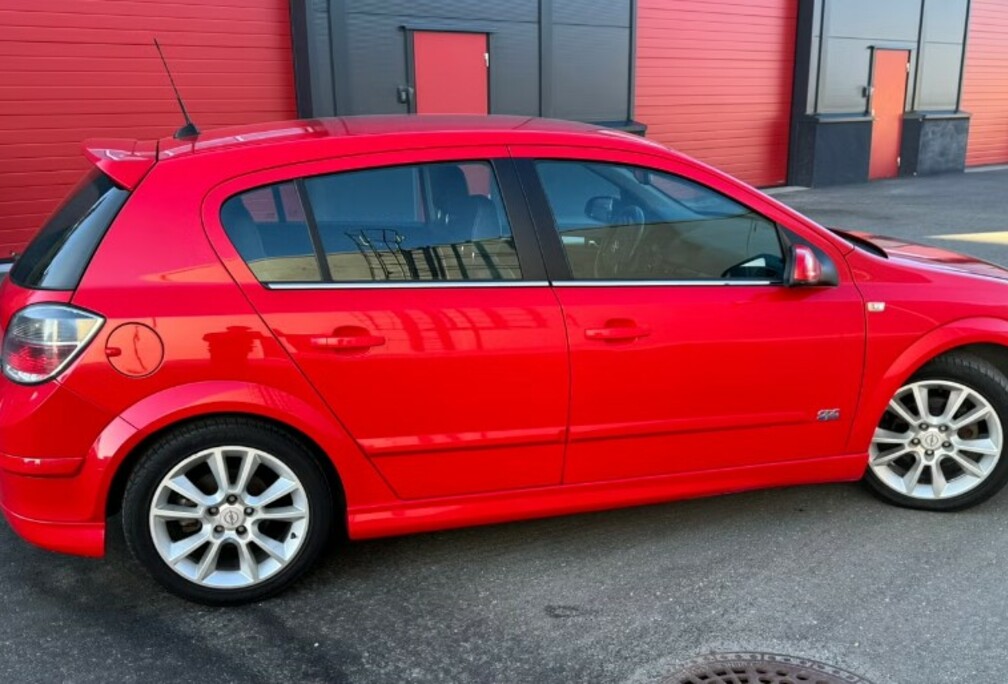 Opel Astra 1.6 Cosmo